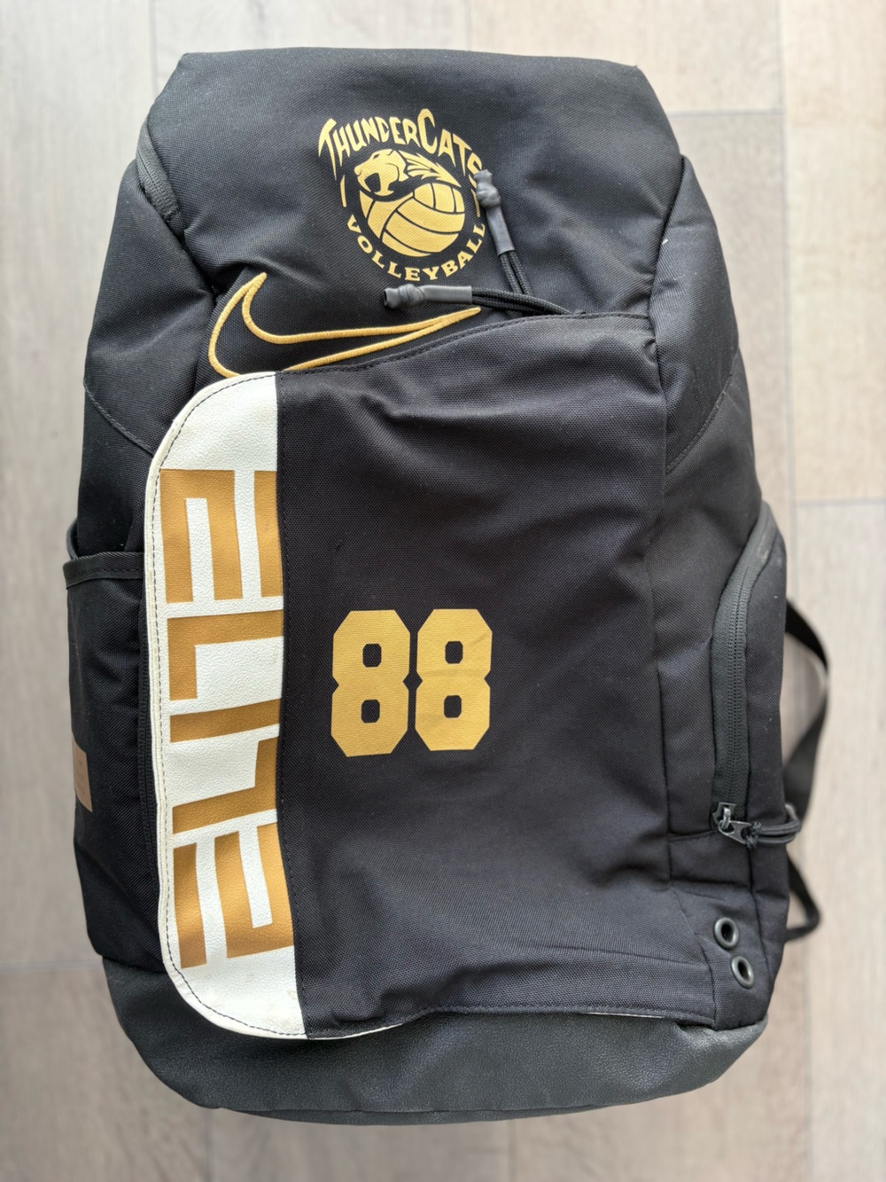 Elite Pro Basketball Backpack 32L Black Gold Sports Gym School Laptop Bag Nike